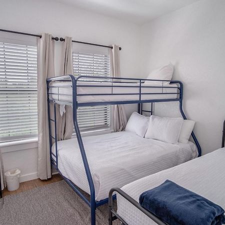 Brand New 4 Stylish 3Br Near Exciting Downtown Leilighet San Antonio Eksteriør bilde