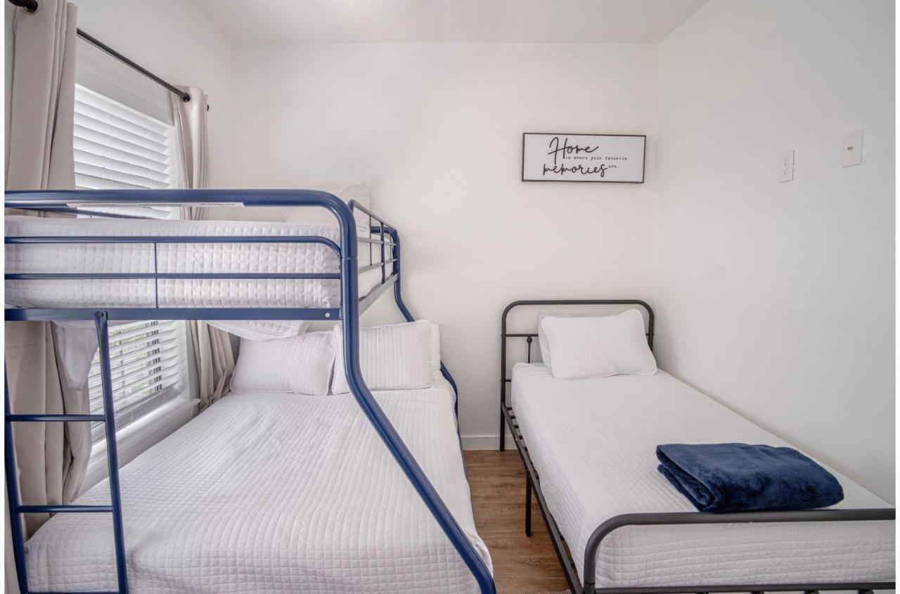 Brand New 4 Stylish 3Br Near Exciting Downtown Leilighet San Antonio Eksteriør bilde